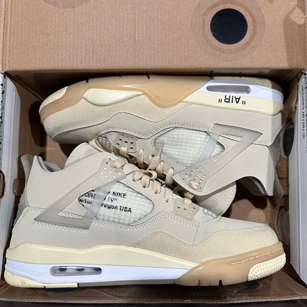 Off-White x Jordan 4 Men’s 10